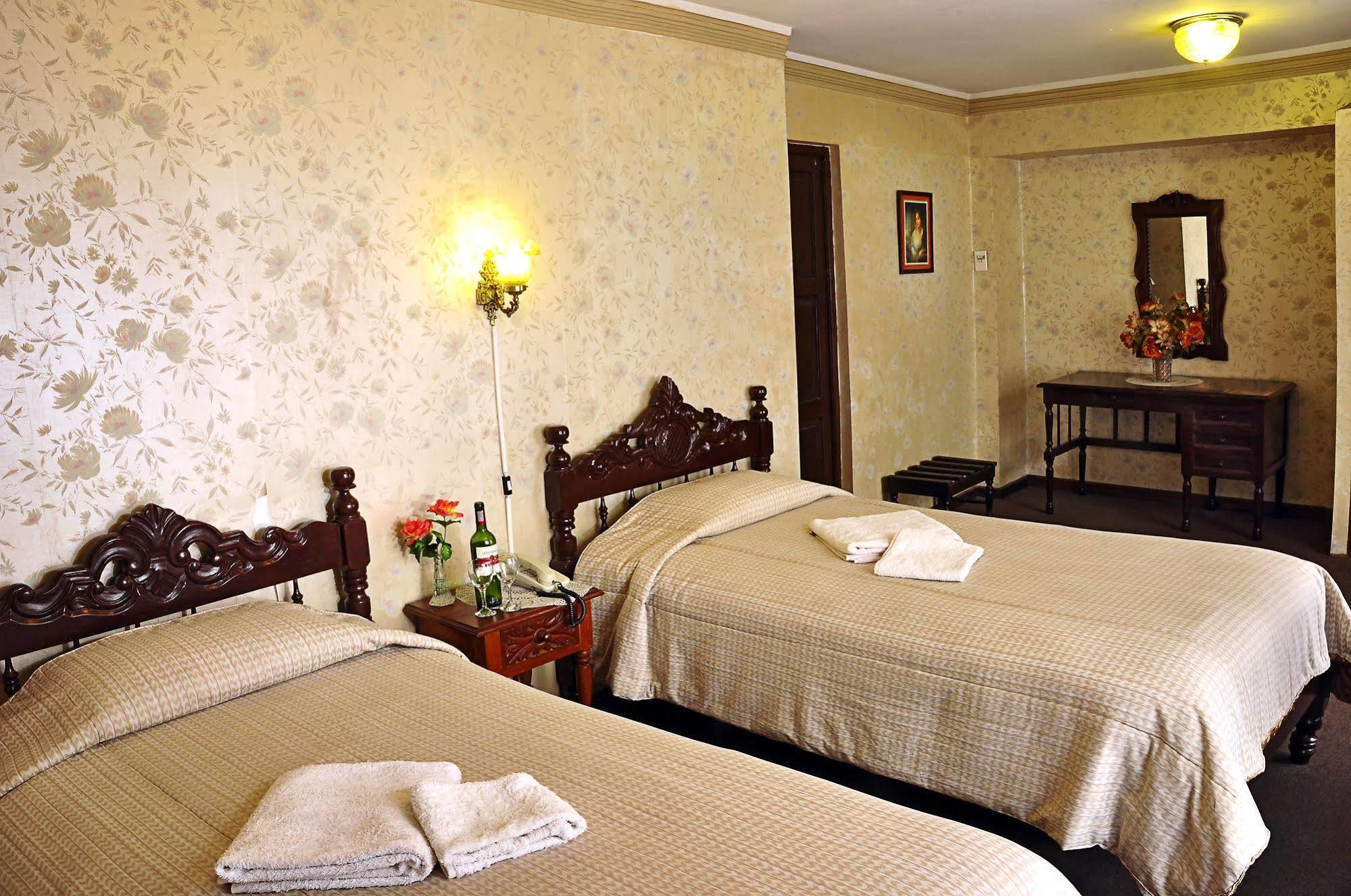 Hostal Sucre Extérieur photo