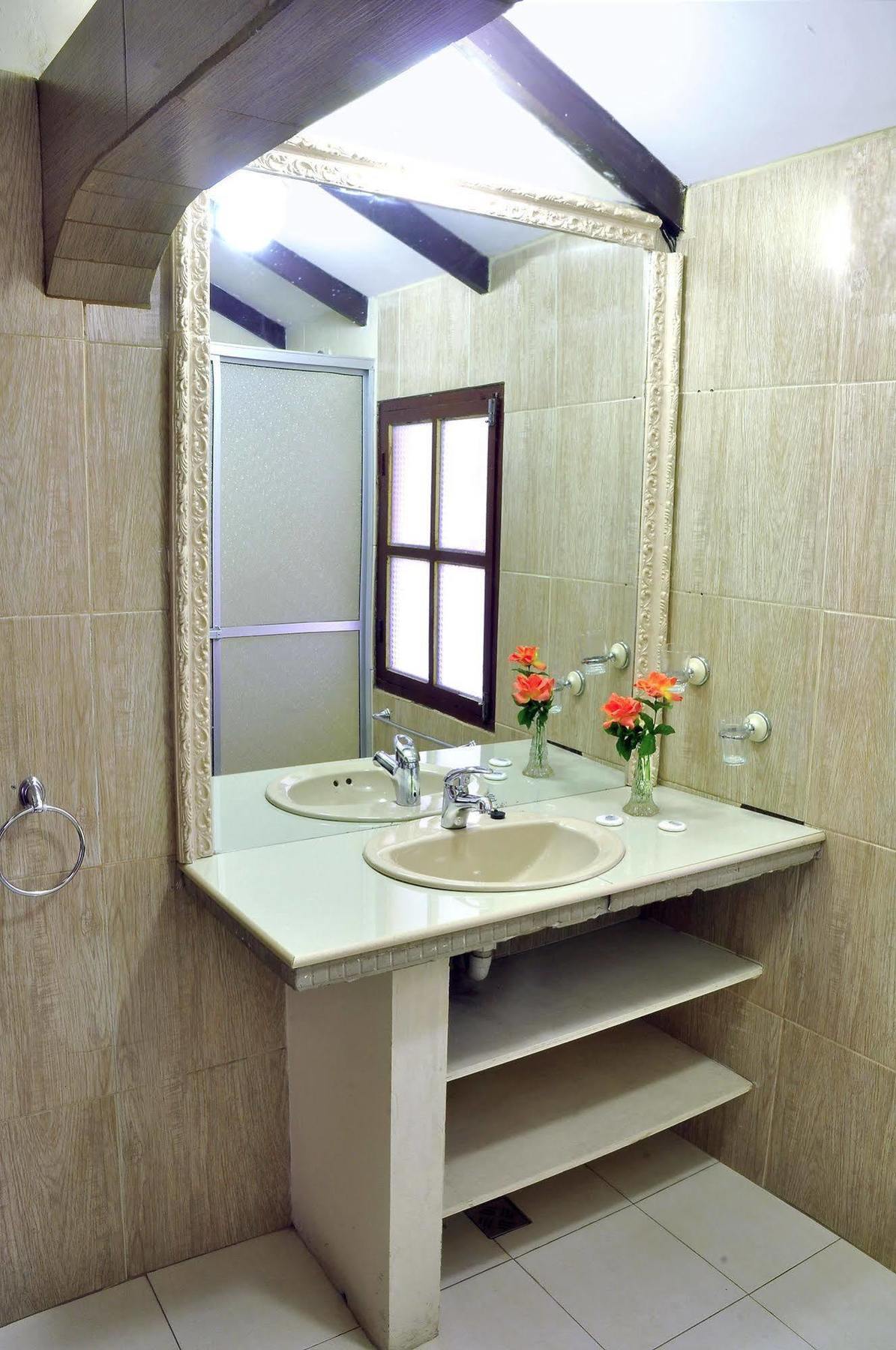 Hostal Sucre Extérieur photo