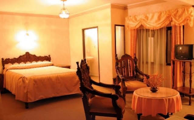 Hostal Sucre Extérieur photo