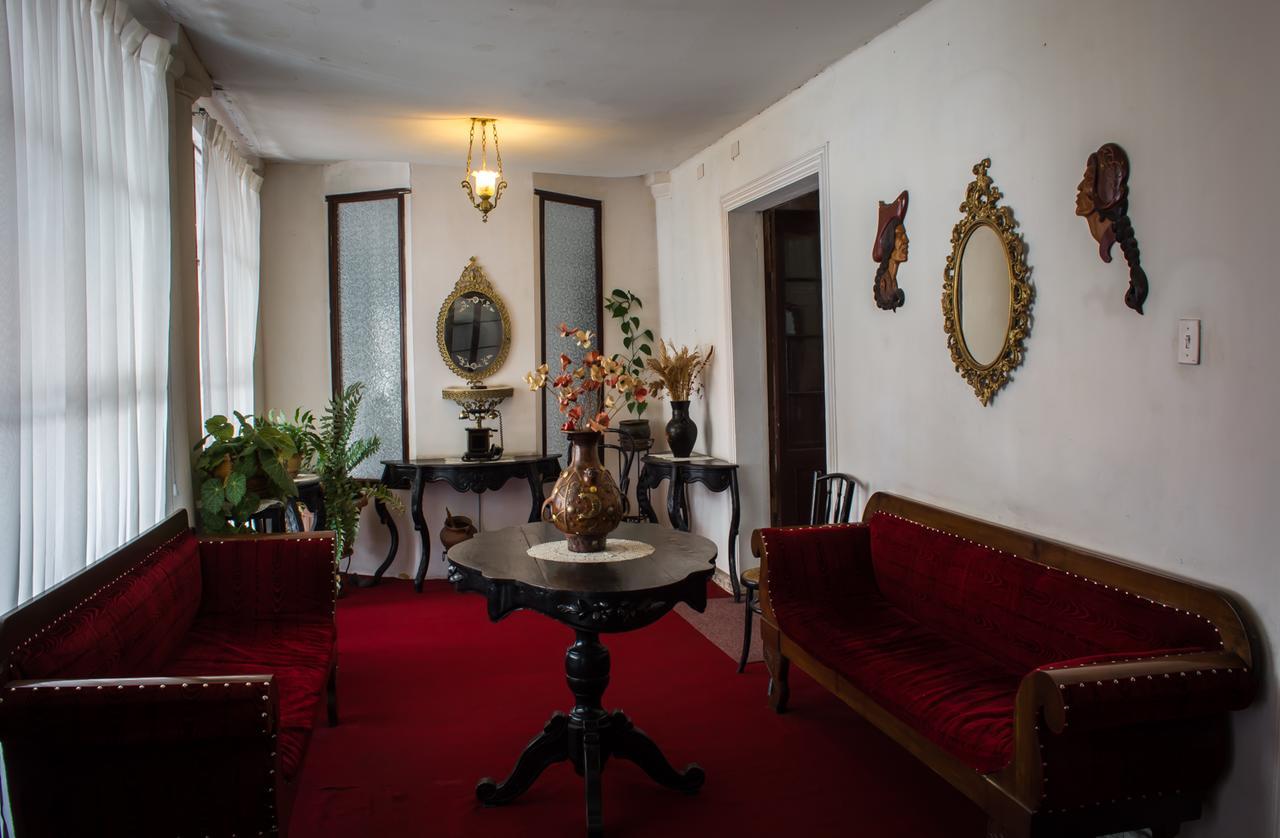 Hostal Sucre Extérieur photo